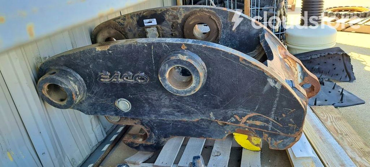 ESCO 350 POSI  GRAB COUPLER