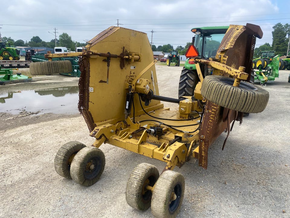 BUSH-WHACKER ST-180