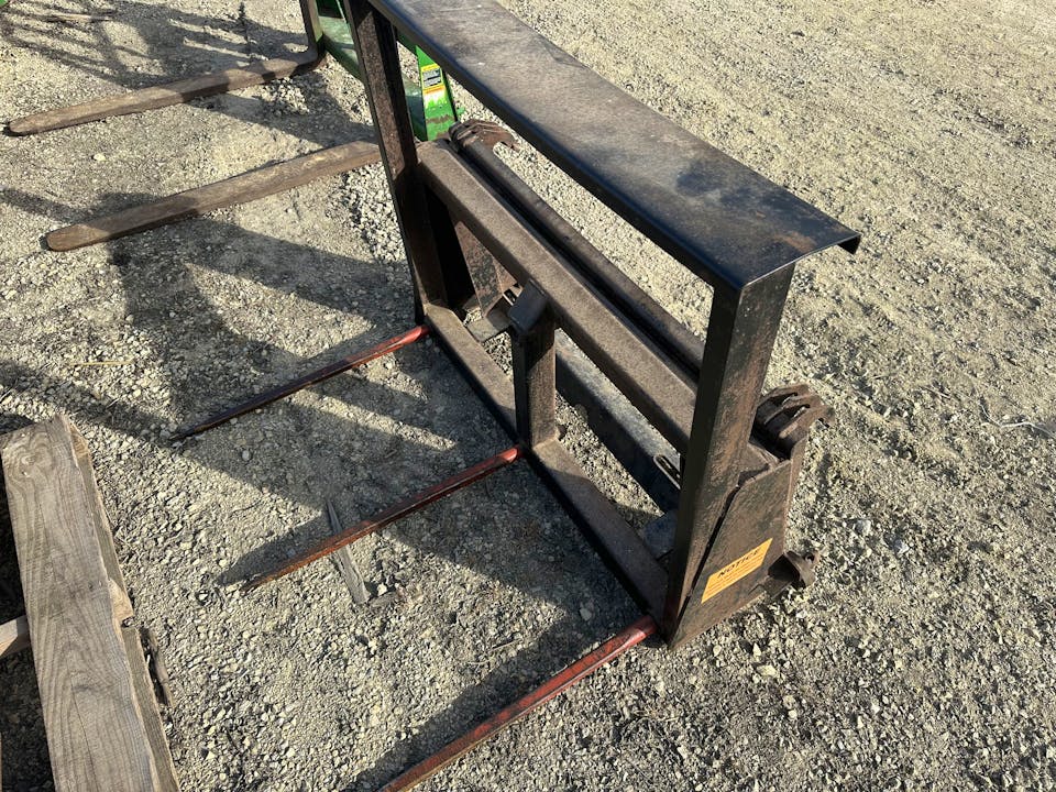 Berlon Big Square Bale Spear