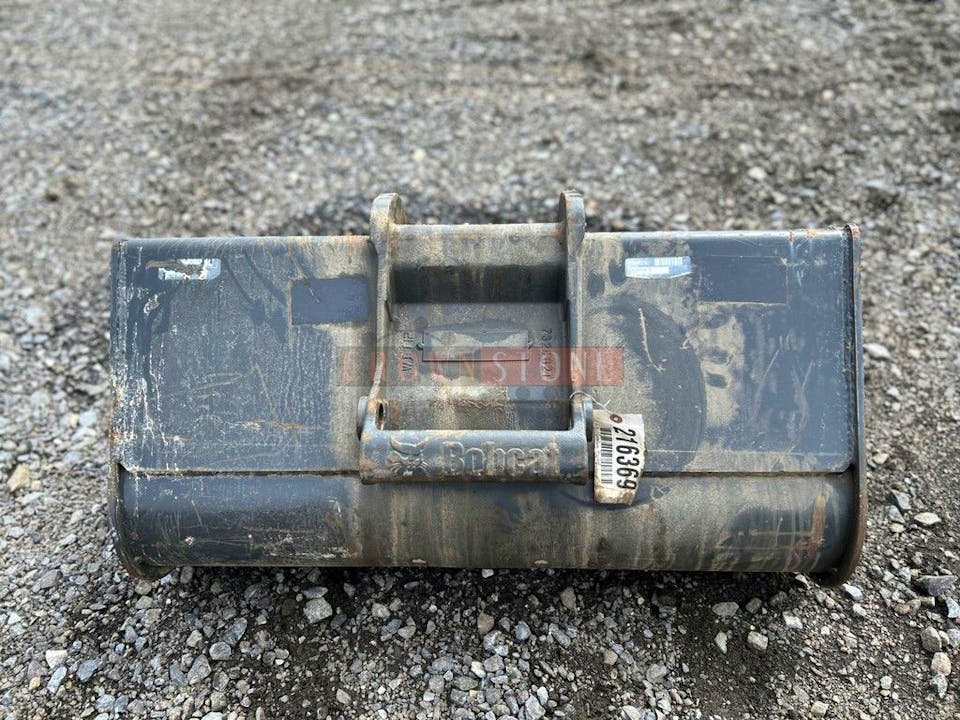 Bobcat 36" GRADING