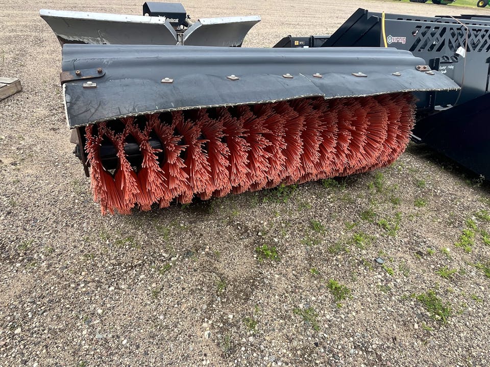 Bobcat Angle Broom 68