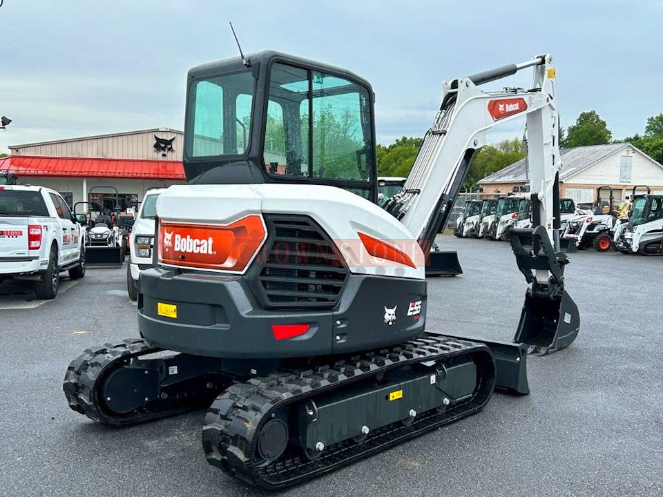 Bobcat E55 R2