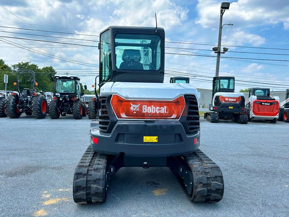 Bobcat E55 R2