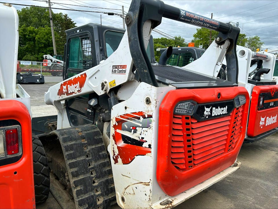 Bobcat T76