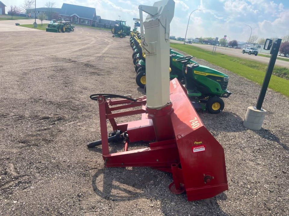Farm King 740