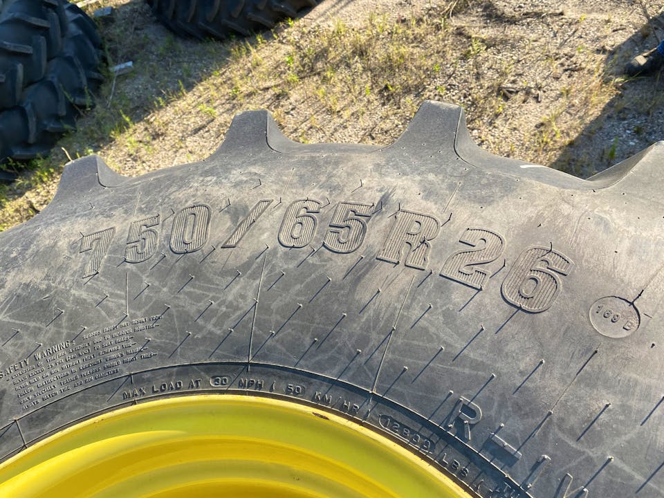 Firestone 750/65R26