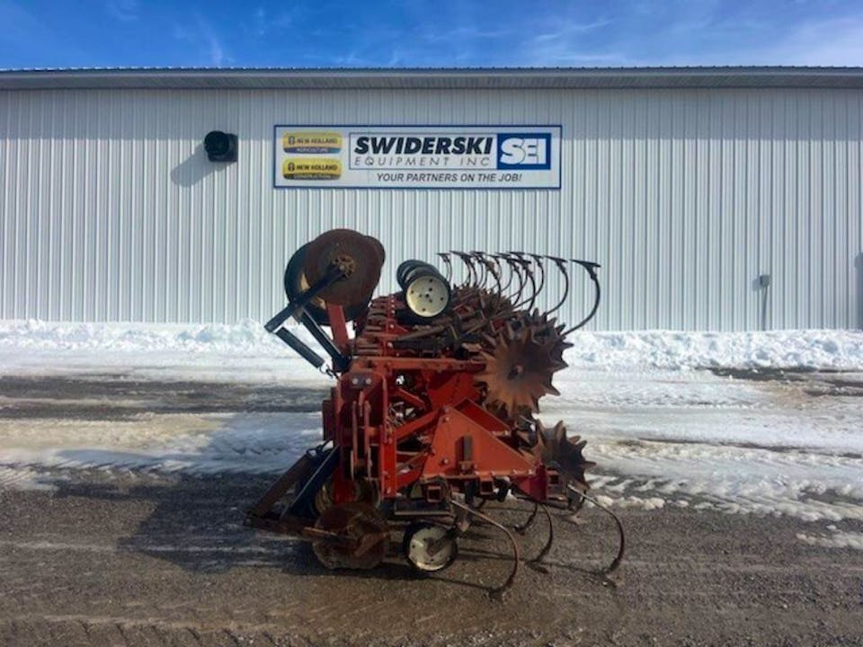 International Harvester 183