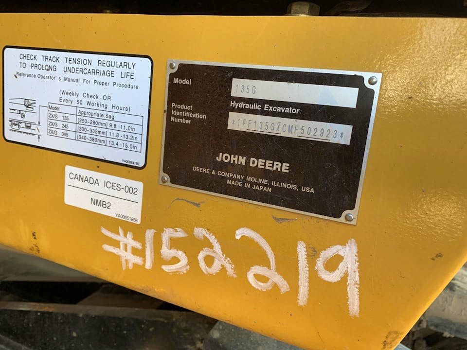 John Deere 135G