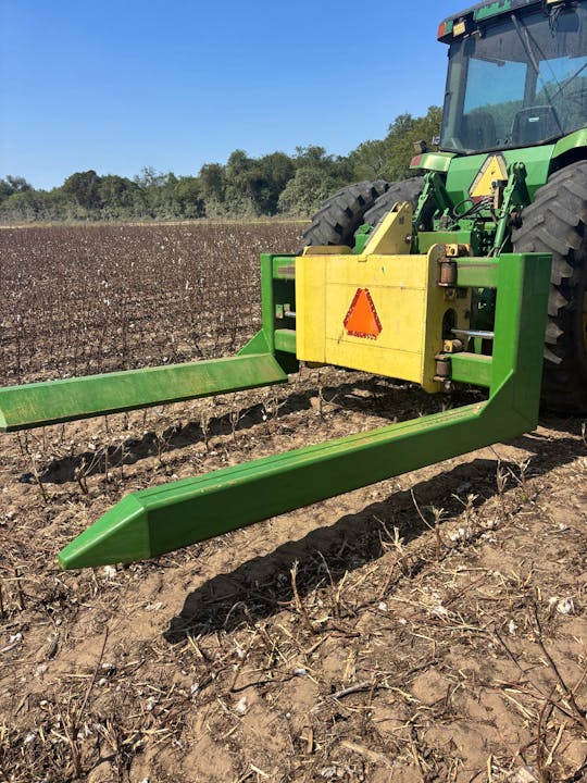 John Deere 2085