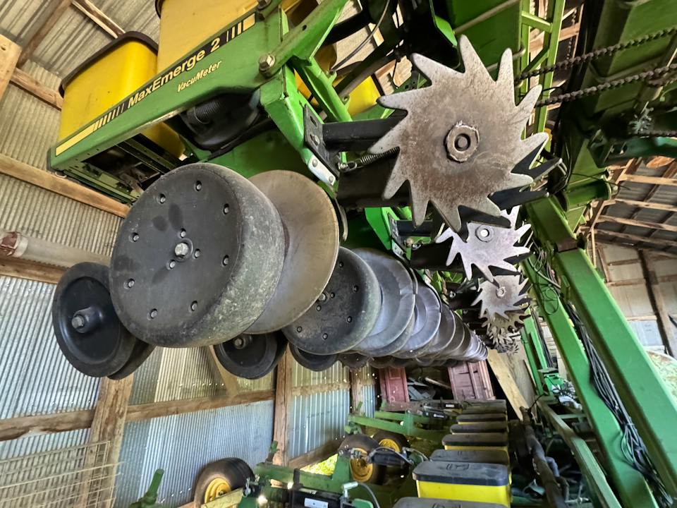 John Deere 2242P/7300