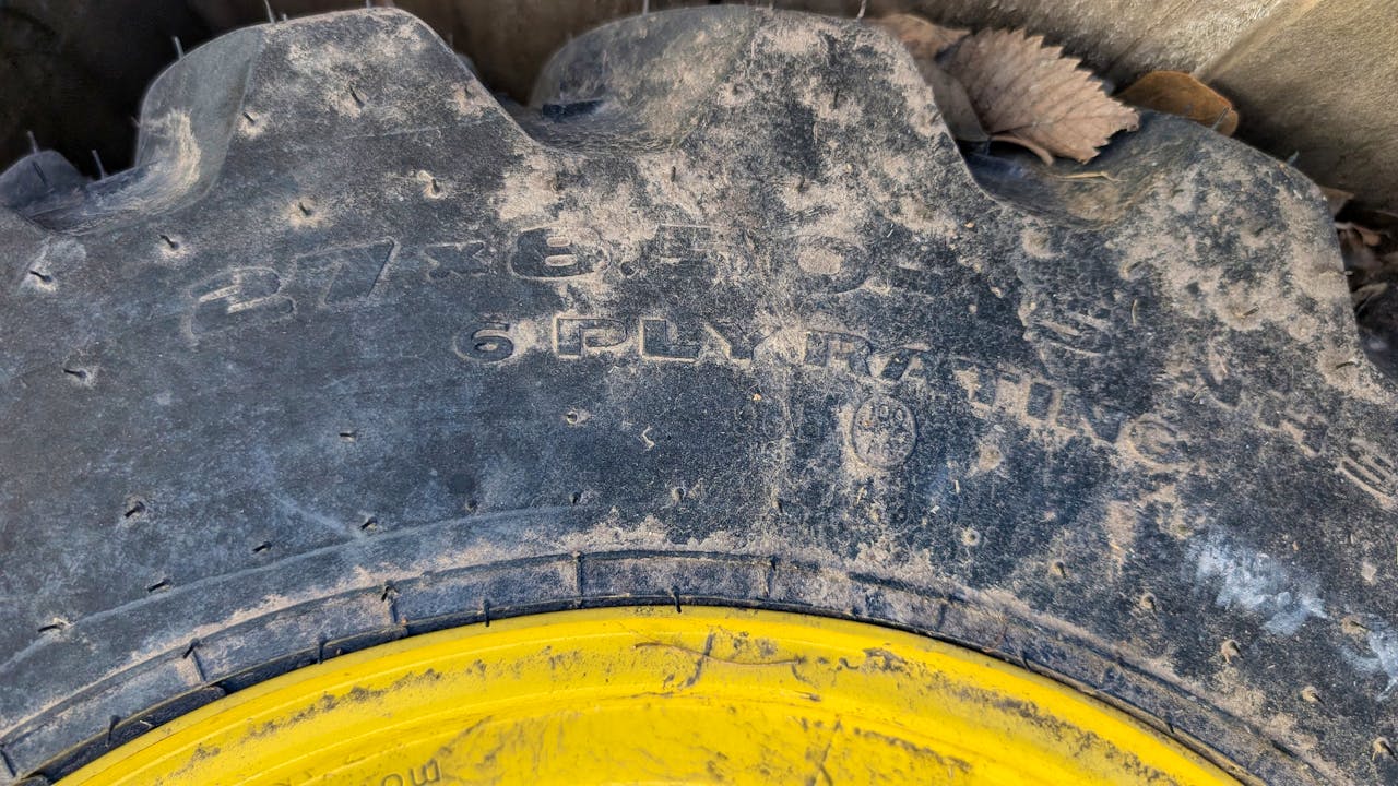 John Deere 3E R4 Front Tires