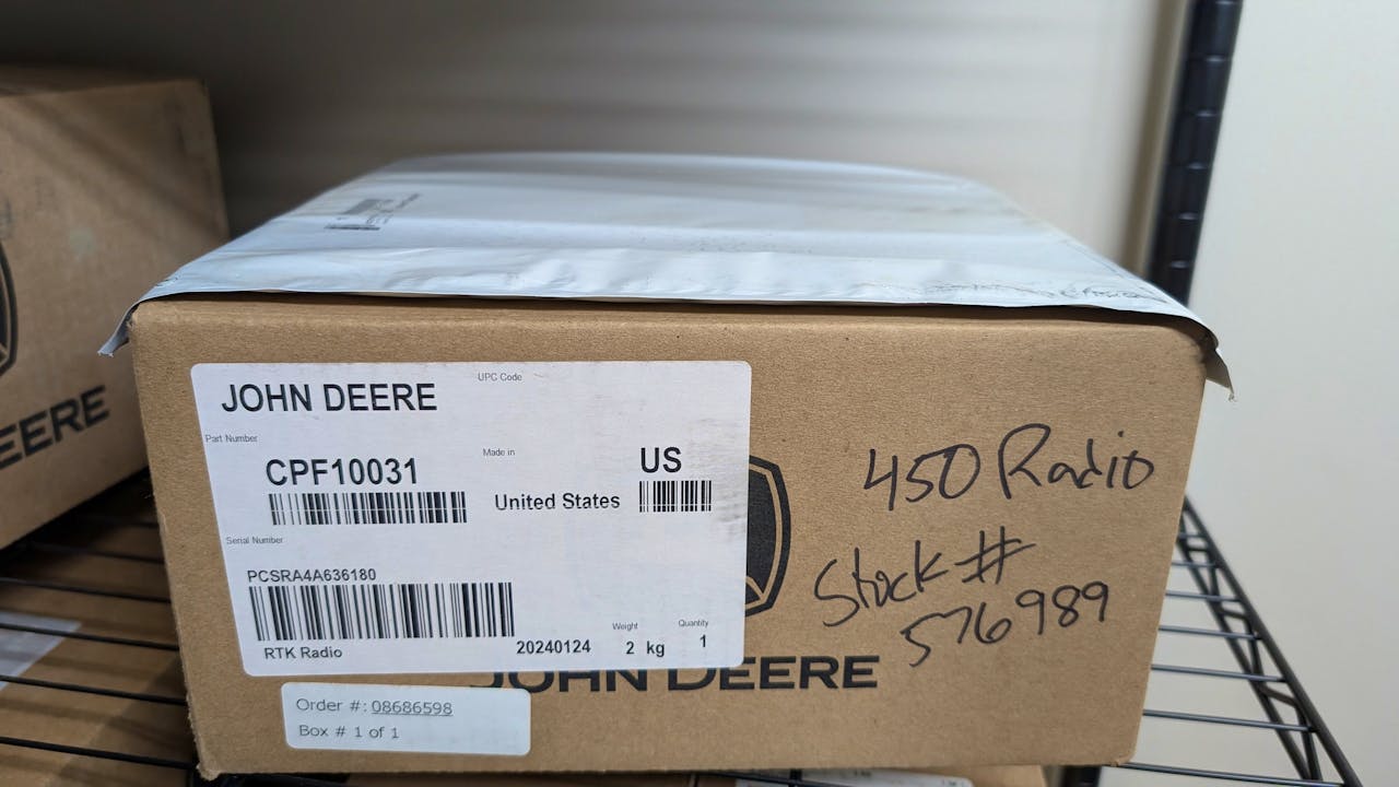 John Deere 450 Radio
