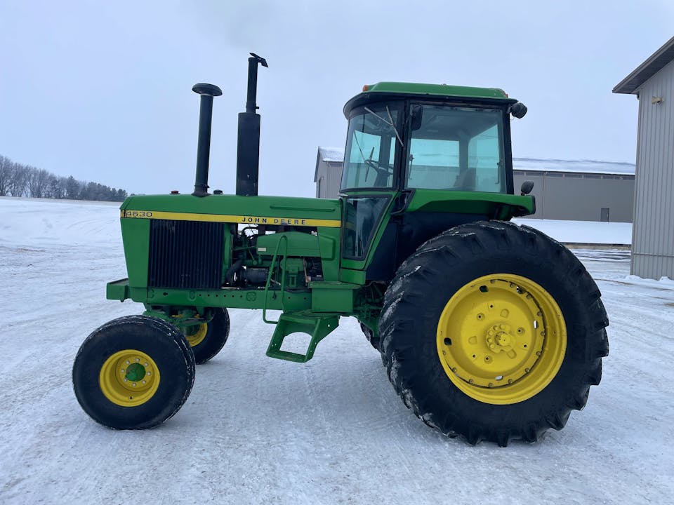 John Deere 4630