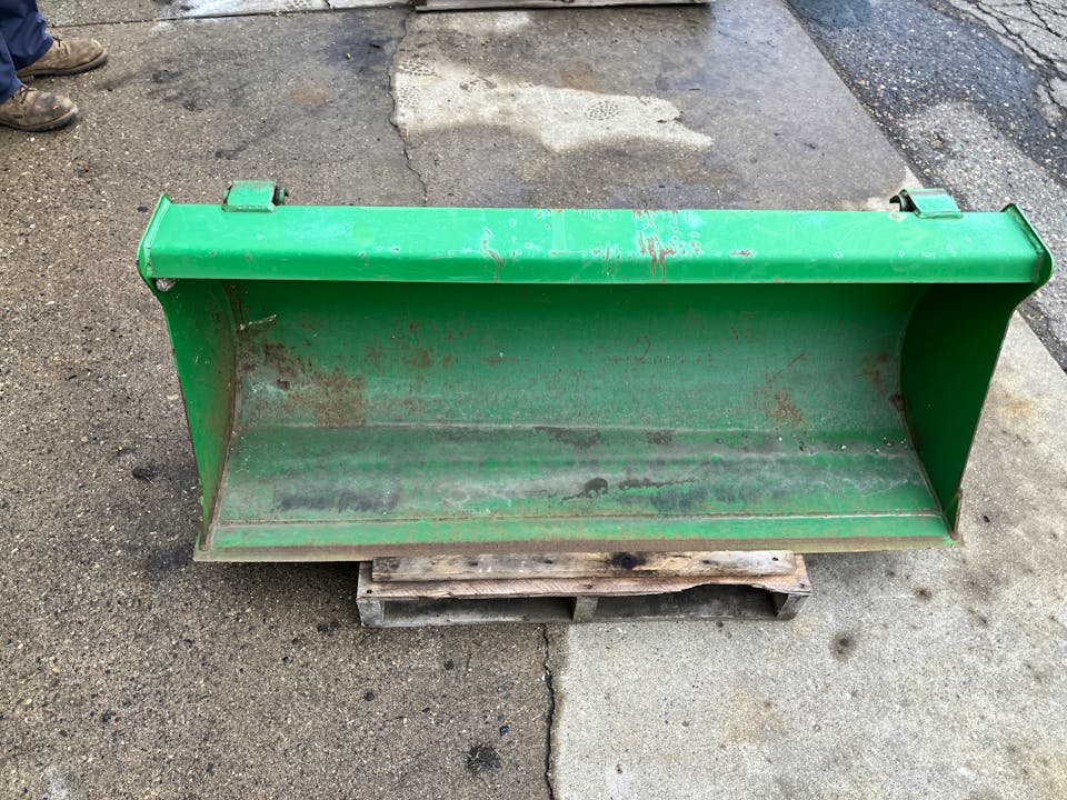 John Deere 49IN Standard Utility Bucket