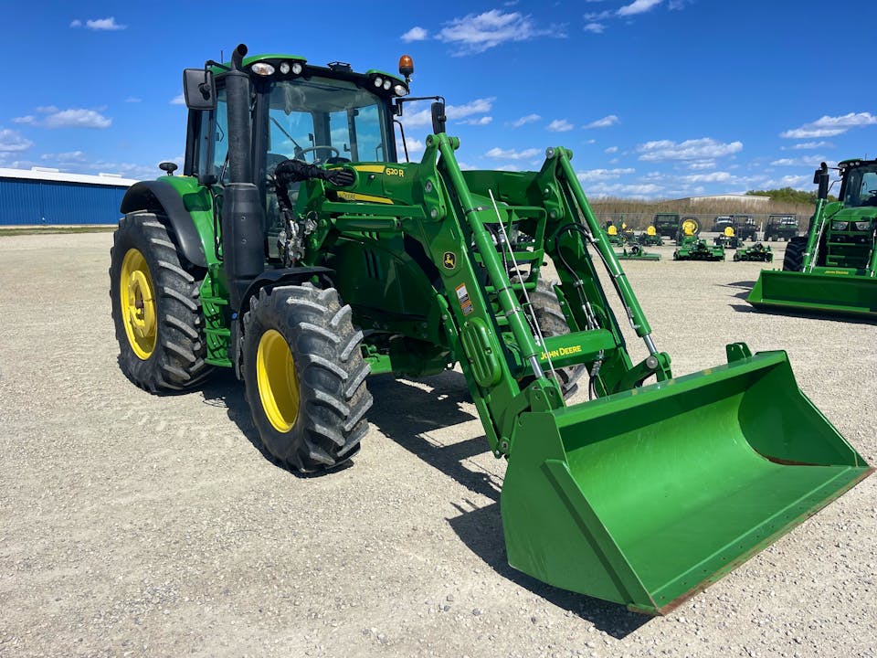 John Deere 6130M