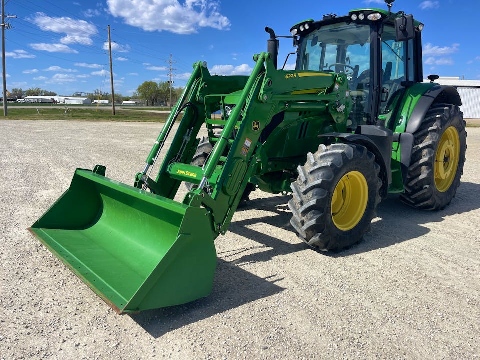 John Deere 6130M