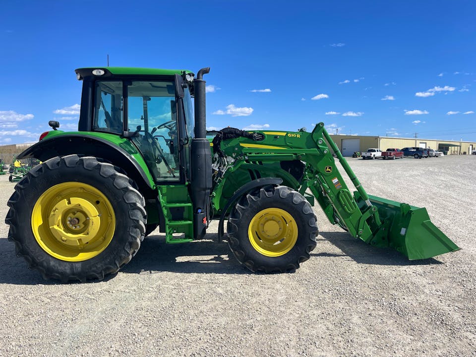 John Deere 6130M