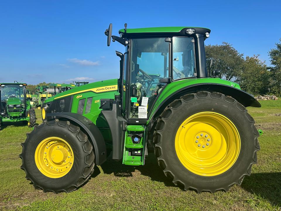 John Deere 6M 125