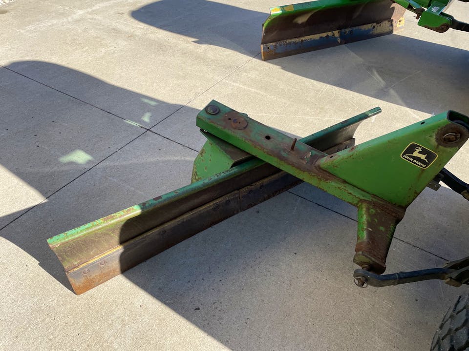 John Deere 72" Blade