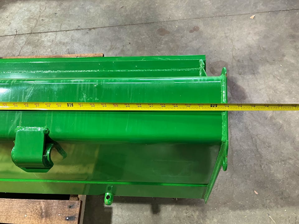 John Deere 73IN Standard Utility Bucket