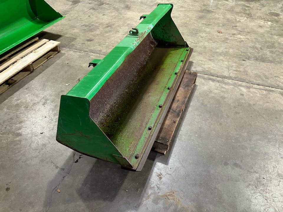 John Deere 73IN Standard Utility Bucket