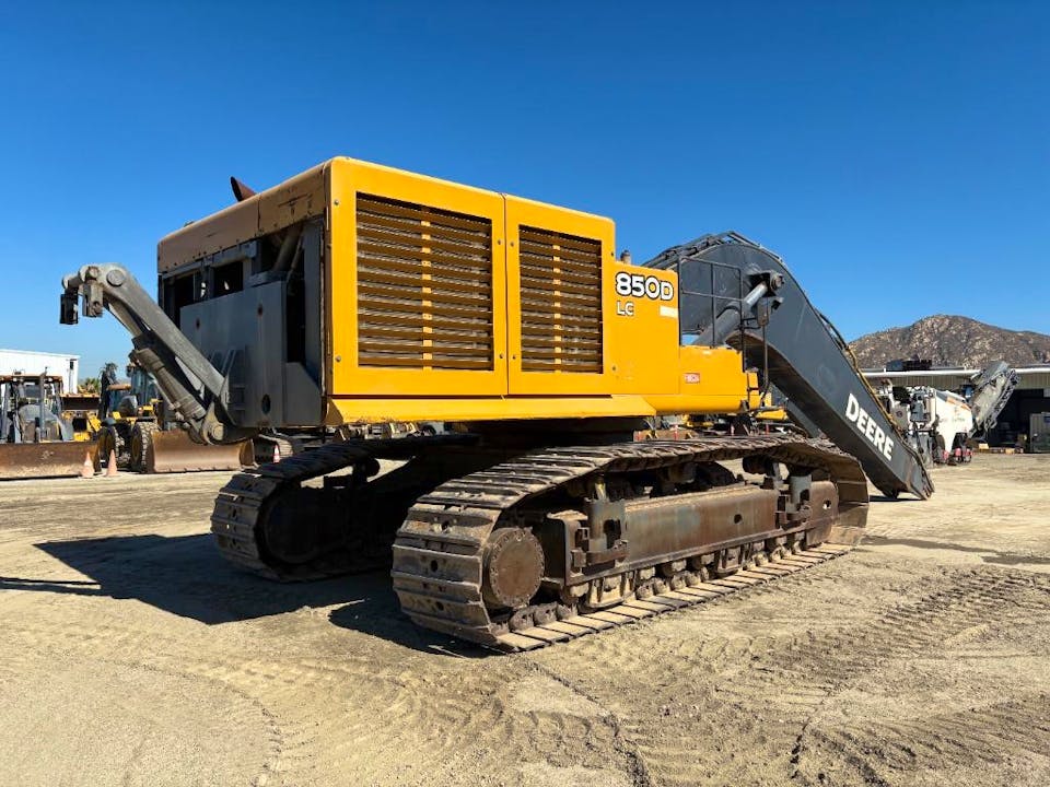 John Deere 850DLC