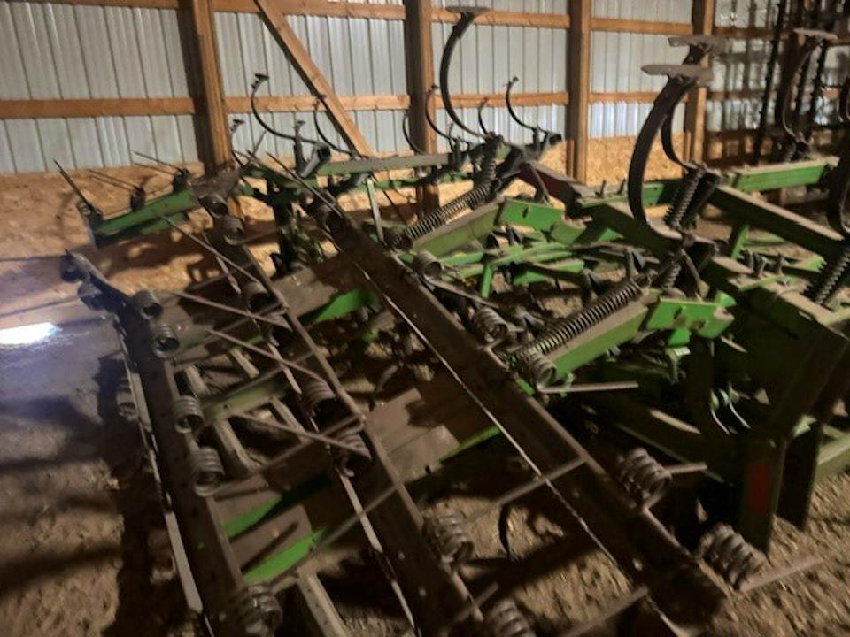 John Deere 960