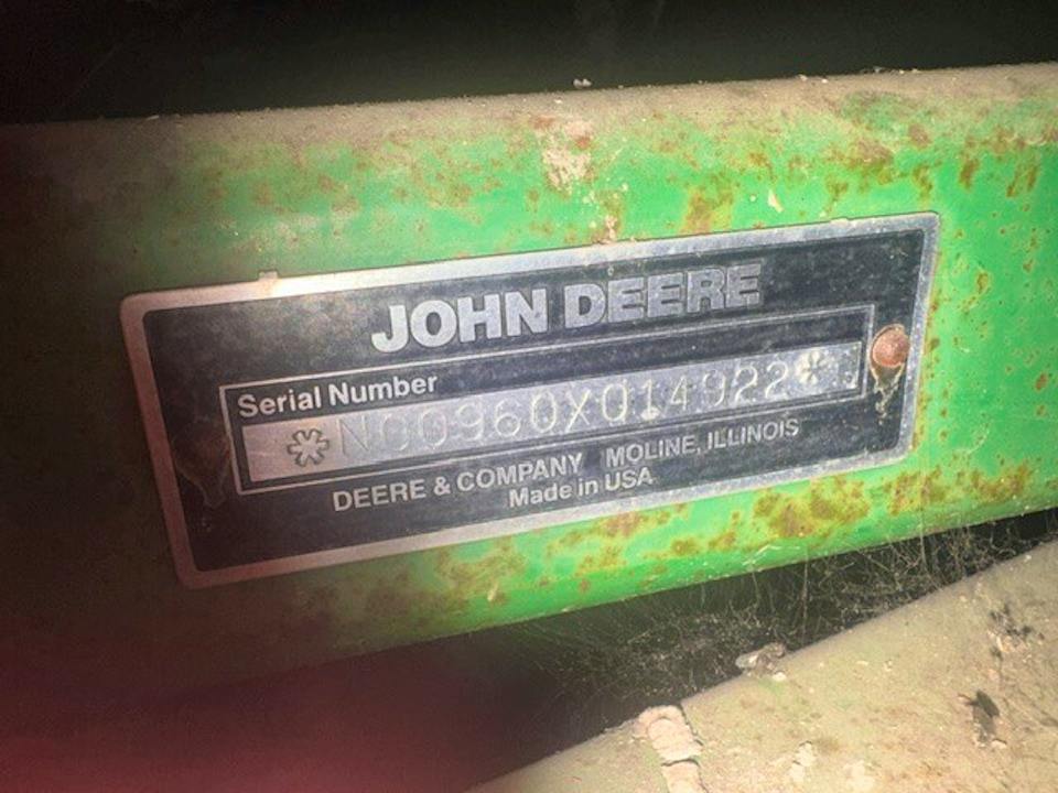 John Deere 960