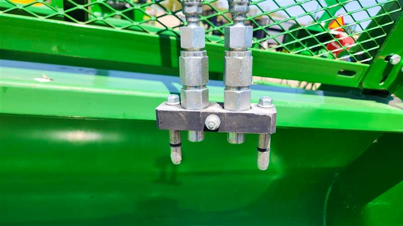 John Deere BW15918 Grapple Bucket