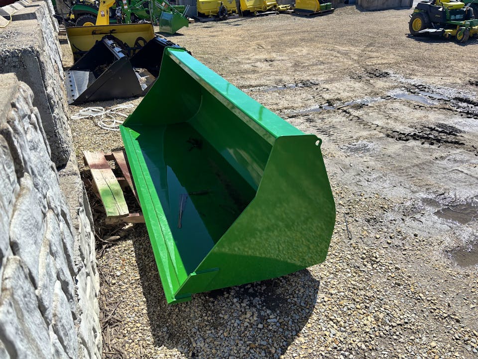 John Deere BW15936 85IN Bucket