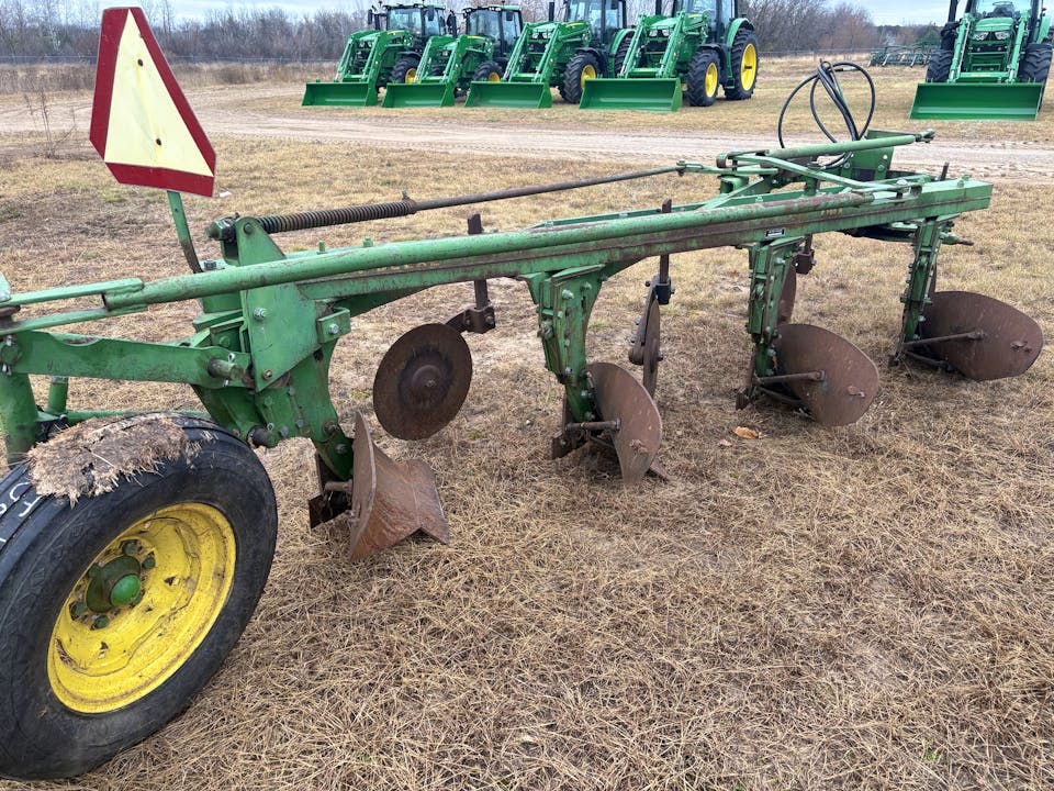 John Deere F-145