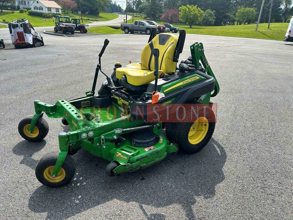 John Deere Z930R