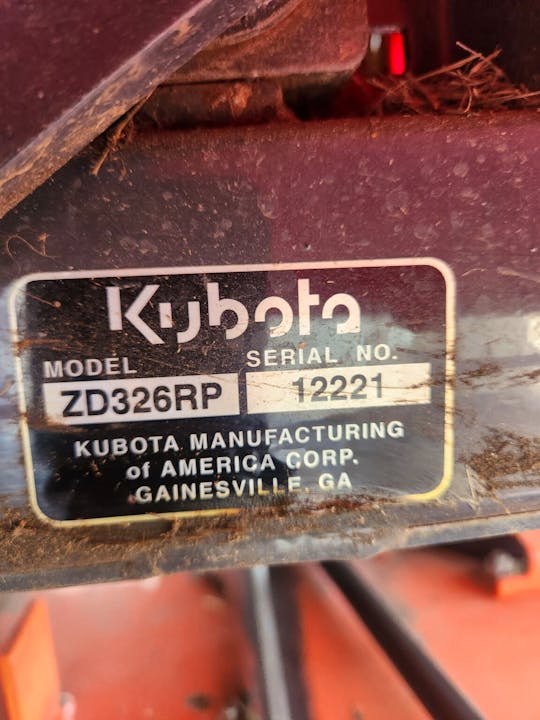 Kubota ZD326