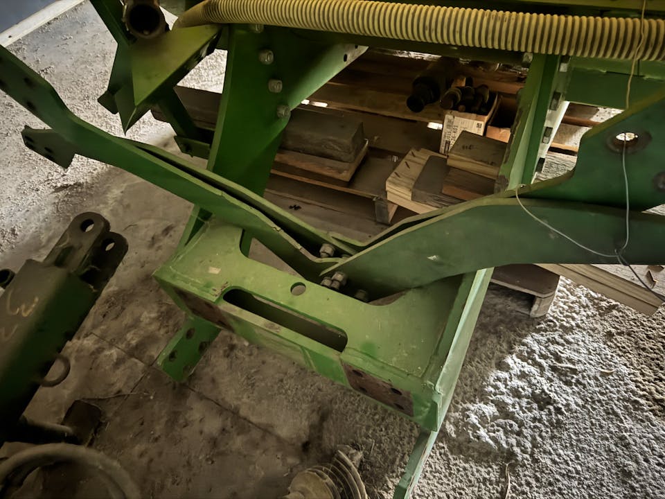 L&D Ag 400 gal fertilizer tank