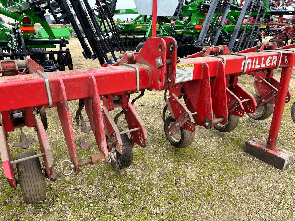 Miller Pro 6 Row Cultivator