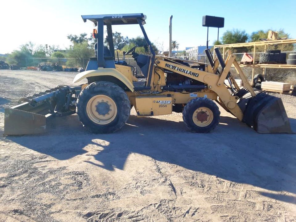 New Holland U80