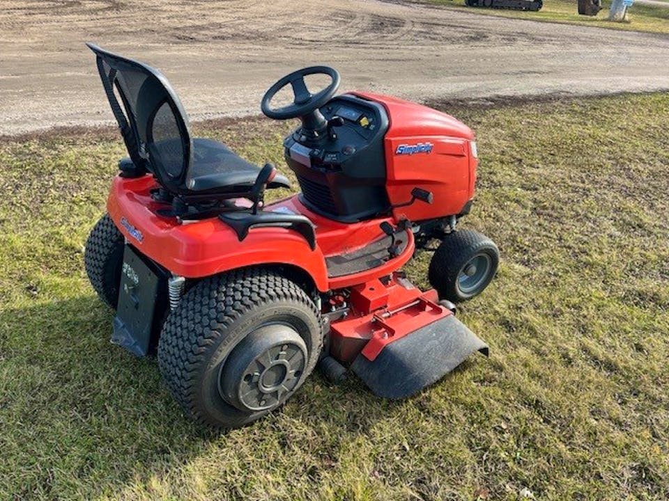 Simplicity Prestige 27