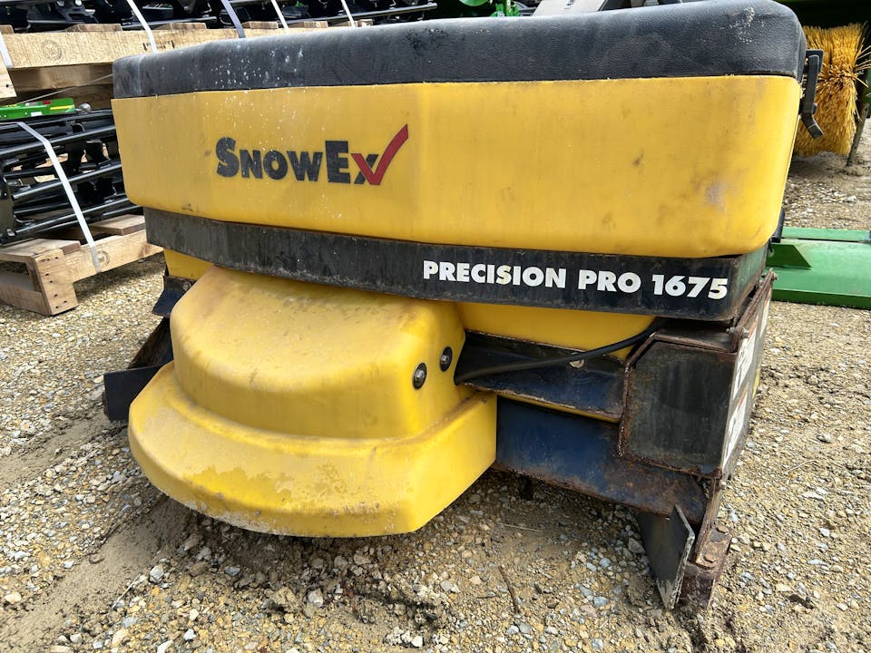 Snow Ex Precision Pro 1675