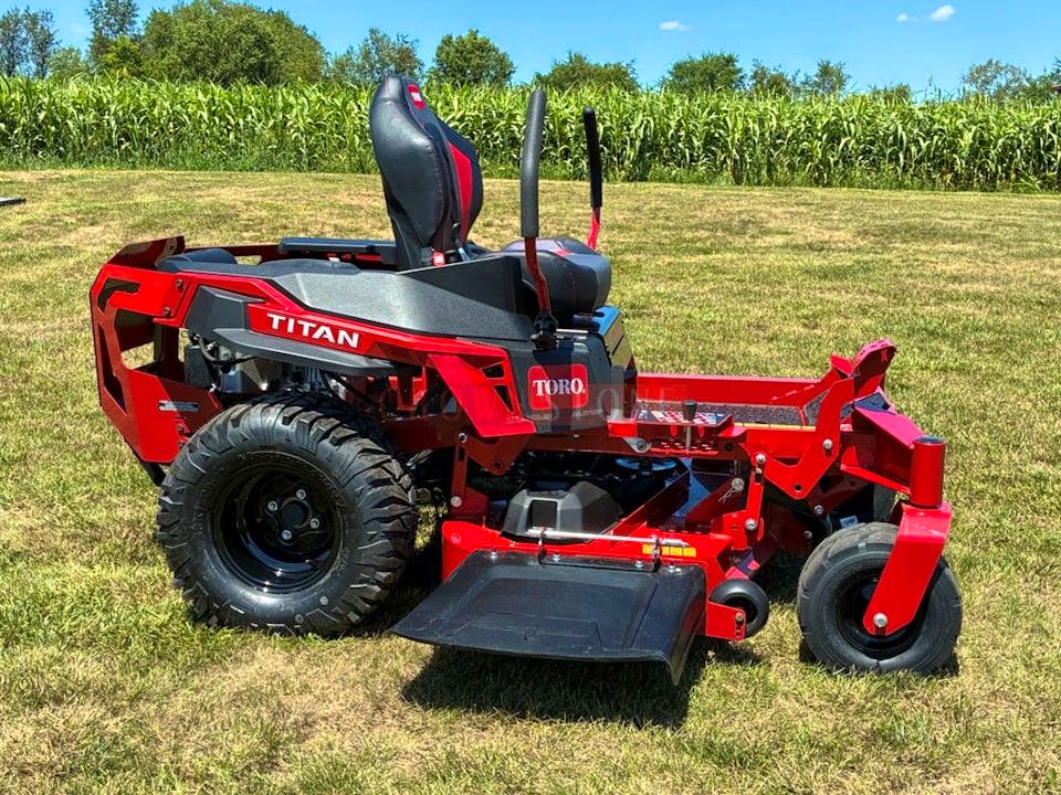 Toro Titan (54") - 76501