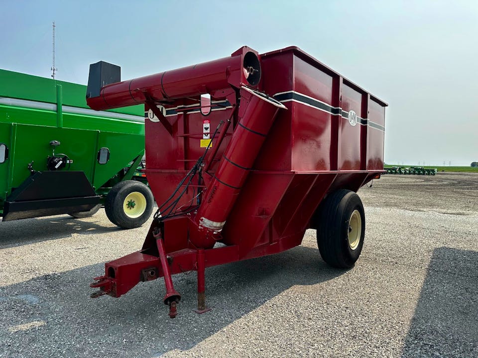 United Farm Tool 400