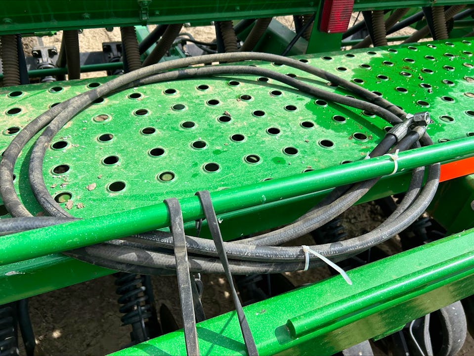 Unverferth Drill Fill 20ft