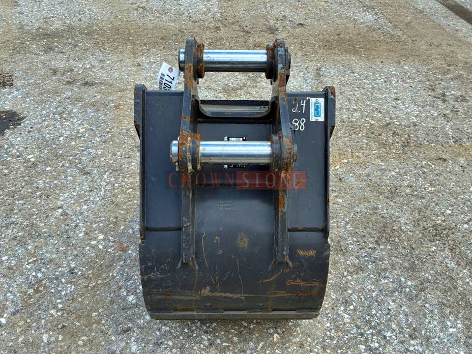 Volvo 24" Pin On Trenching