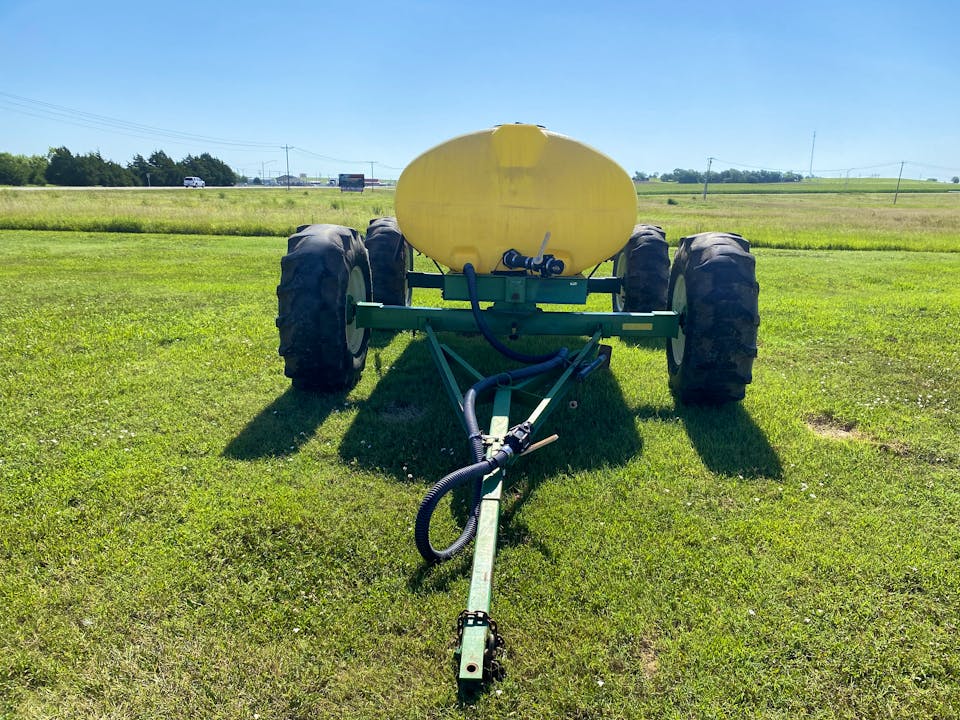 Yetter 1600 All-Steer