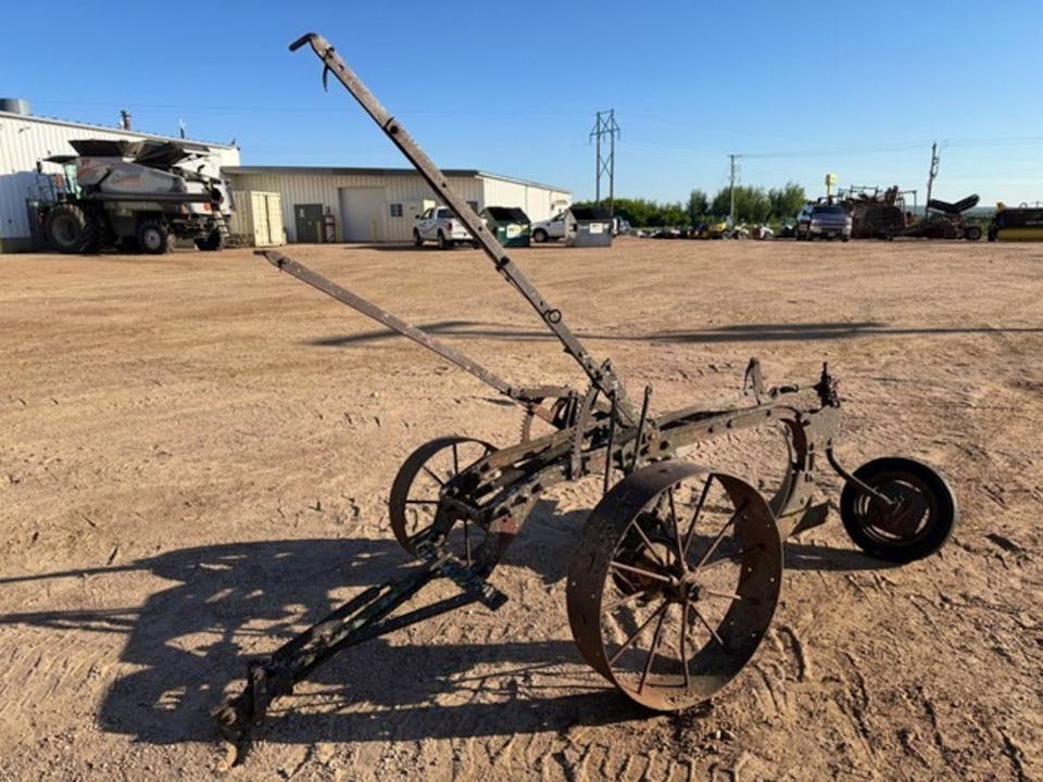 International Harvester PLOW