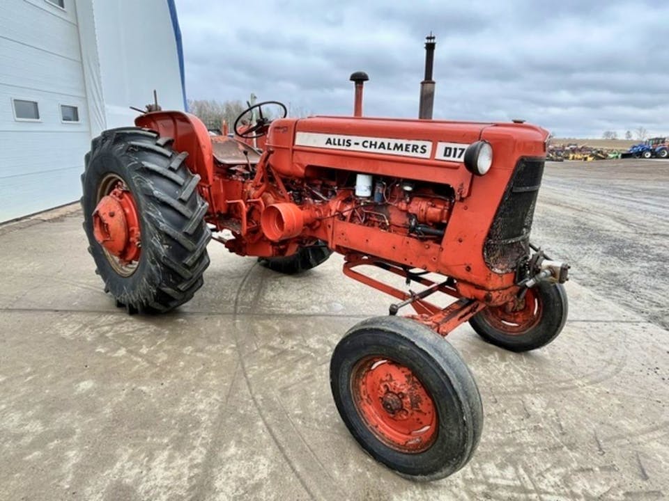 Allis Chalmers D17