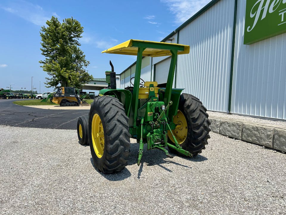 John Deere 4020