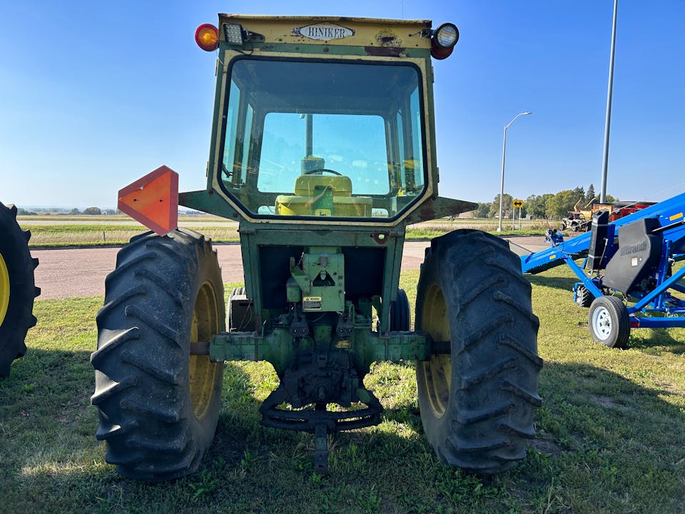 John Deere 4020
