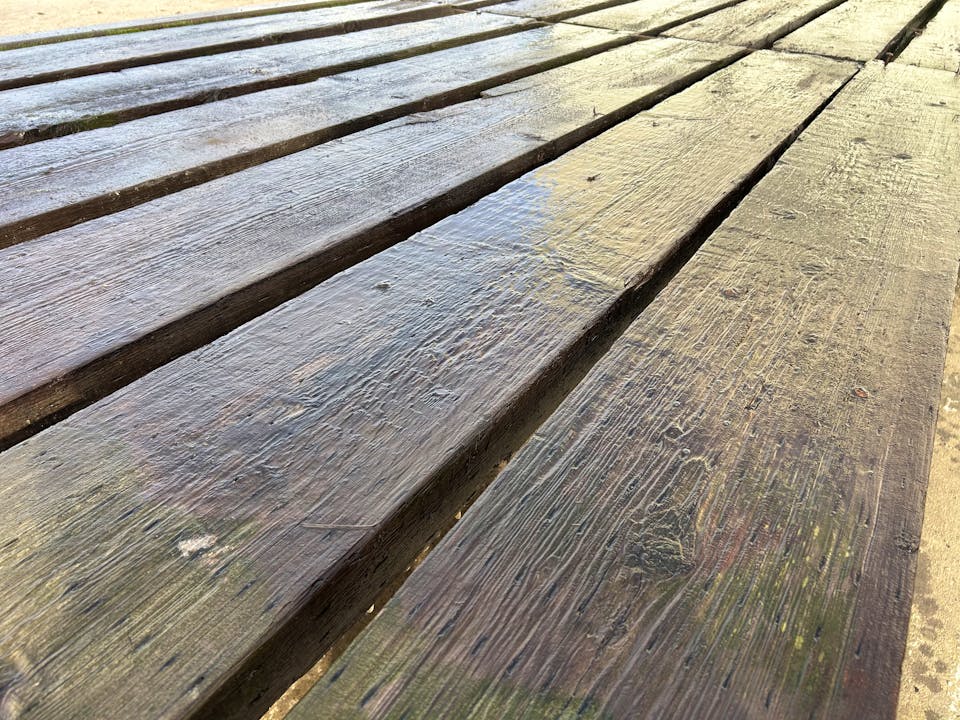 Donahue Trailers 828