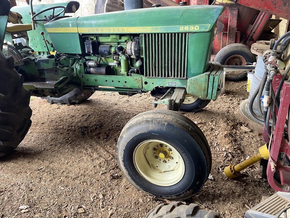 John Deere 2630