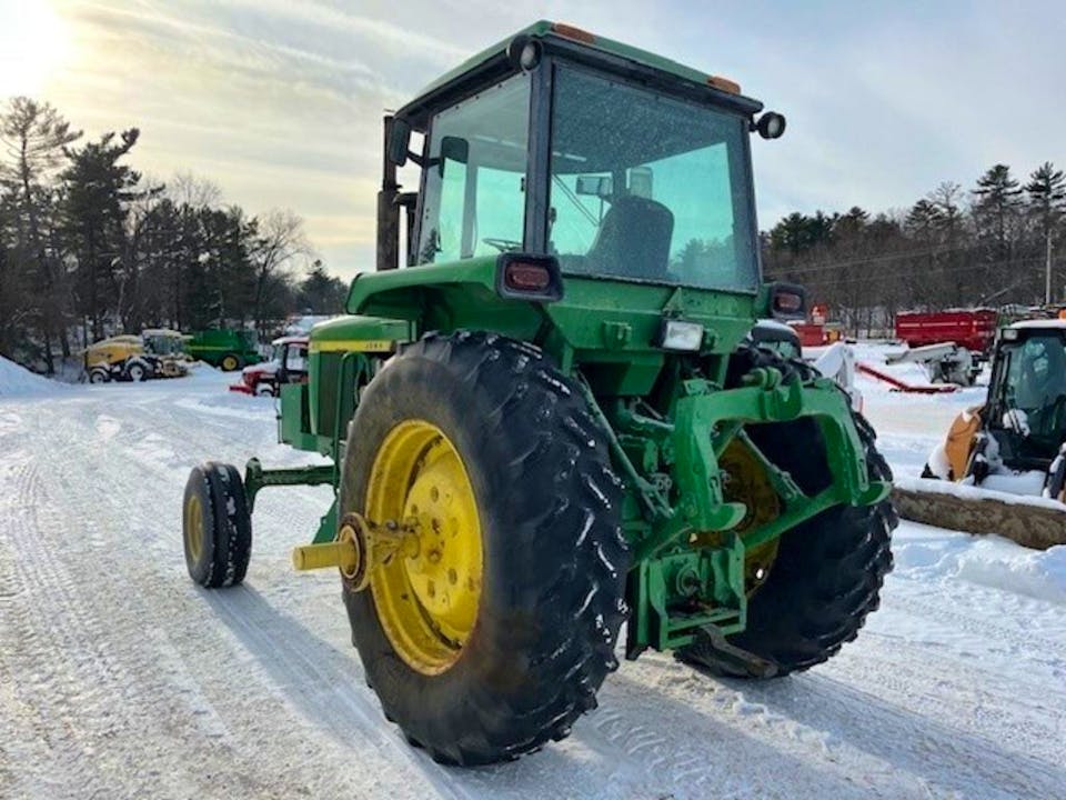 John Deere 4630
